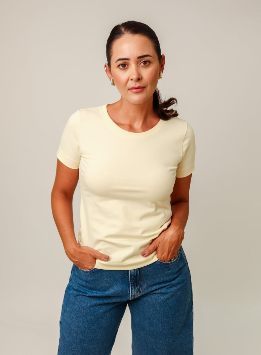T-shirt Feminina Algodão com Elastano Nina - Bege Manteiga
