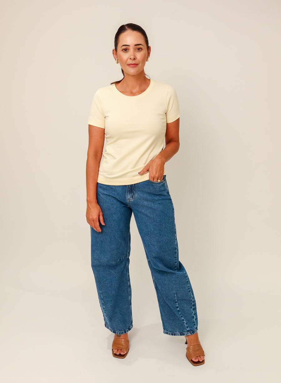 T-shirt Feminina Algodão com Elastano Nina - Bege Manteiga