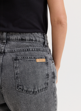 Calça Jeans Preta Reta Lily