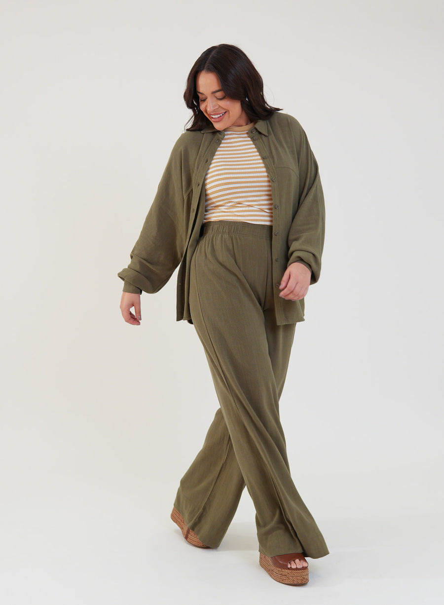 Calça Amélia Viscose com Linho Verde