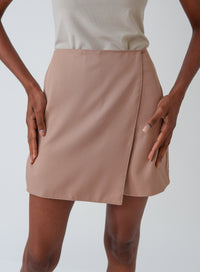 Short Saia Caramelo Lia