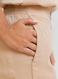 Short Bege Alfaiataria Noemi