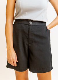 Short De Alfaiataria Preto Noemi