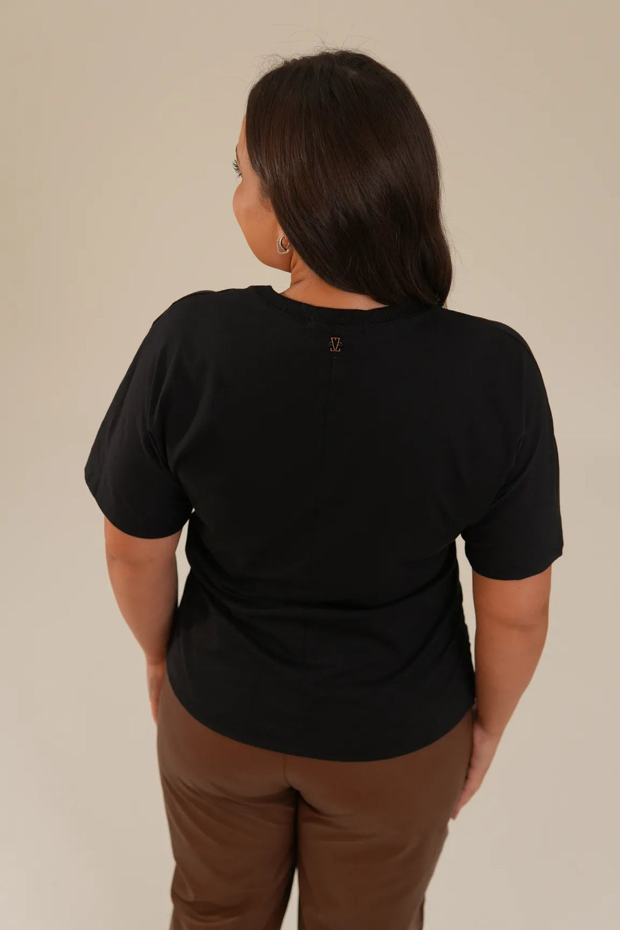 Camiseta Detalhe Franzido Preto Daniela