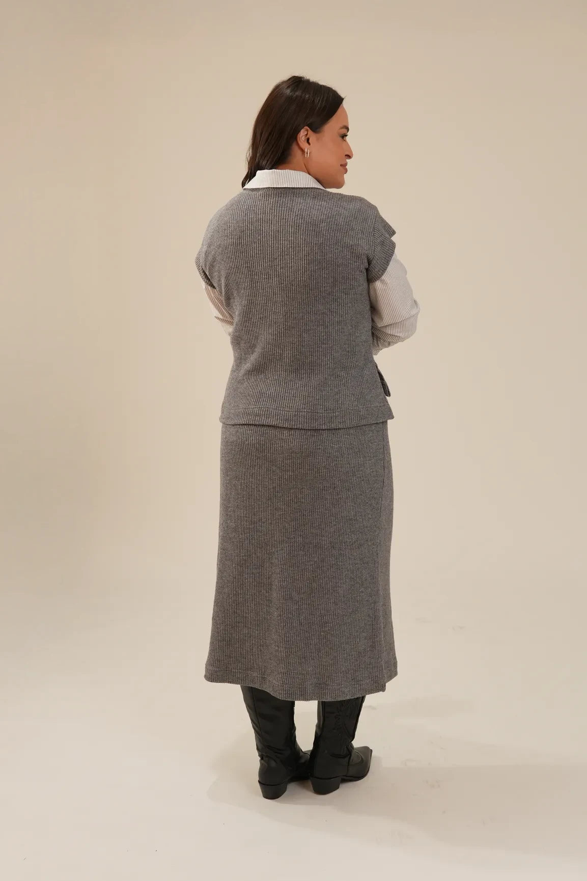 Saia Midi Tricot Cinza Vic