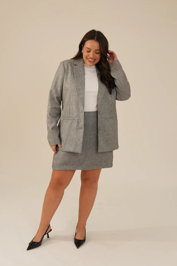 Saia Curta Alfaiataria Cinza Mescla Camila