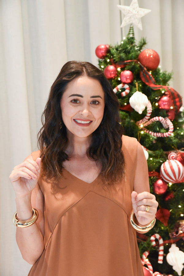 Vestido Chiara Curto com Recortes Dourado