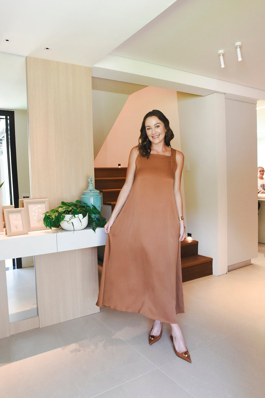 Vestido Jade Longo Fluido Dourado