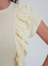 Blusa com Recortes e Babados Estela - Bege Manteiga