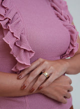 Blusa com Recortes e Babados Estela Rosa