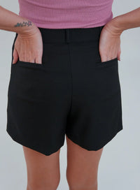 Shorts Alfaiataria Siena Preto
