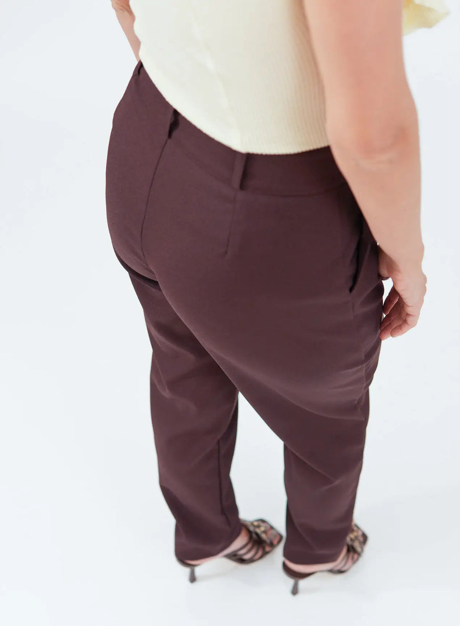 Calça Alfaiataria Feminina Vinho Eliana