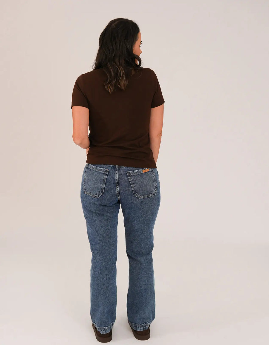 T-shirt Feminina Algodão com Elastano Nina - Marrom