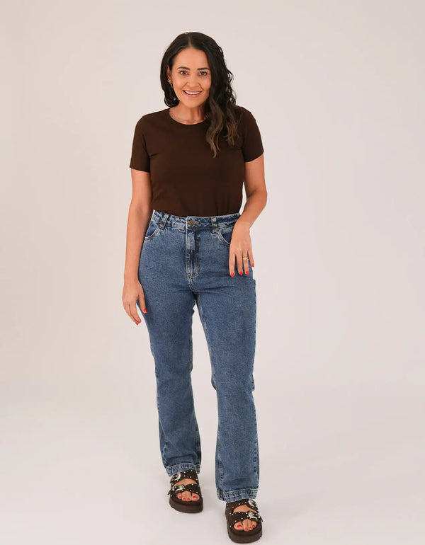 T-shirt Feminina Algodão com Elastano Nina - Marrom