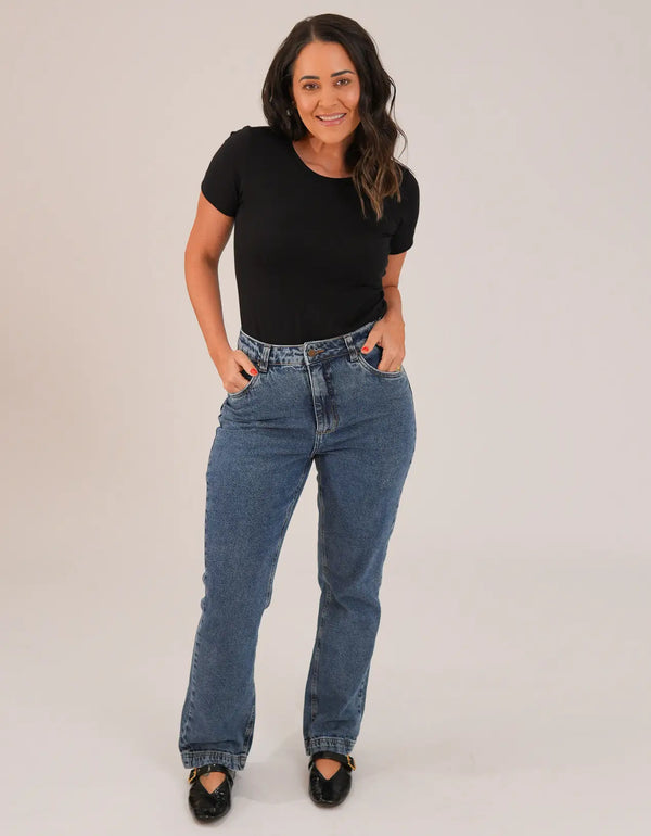T-shirt Feminina Algodão com Elastano Nina - Preto