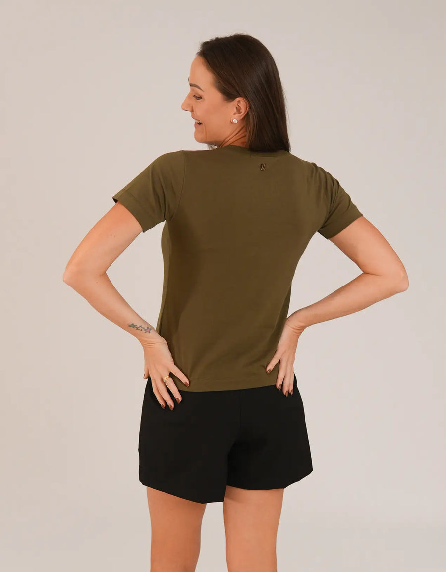 T-shirt Feminina Algodão com Elastano Nina - Verde Militar