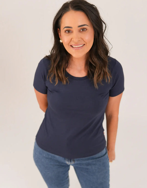 T-shirt Feminina Algodão com Elastano Nina - Marinho