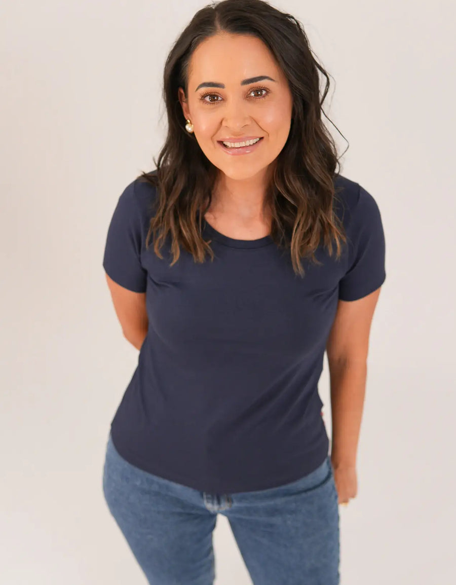 T-shirt Feminina Algodão com Elastano Nina - Marinho