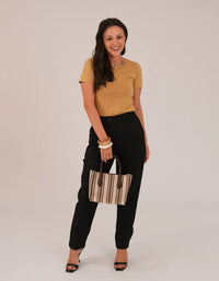T-shirt Feminina Algodão com Elastano Nina - Caramelo