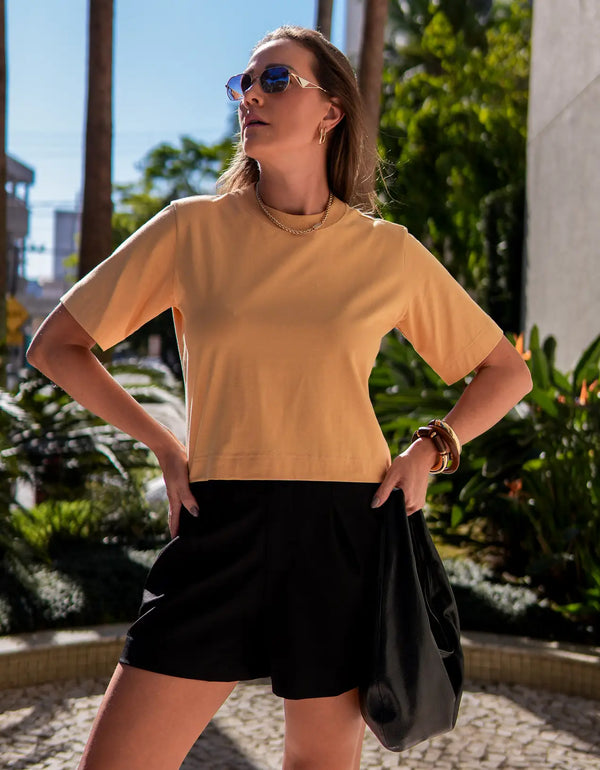 T-shirt Gola Larga Bela Caramelo