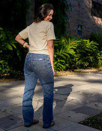 T-shirt com Amarração Mia Bege Manteiga