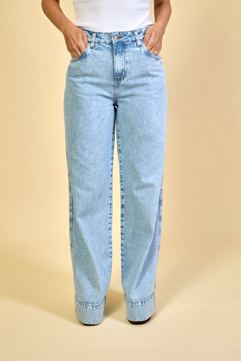 Calça Jeans Claro Pantalona Feminina Camille