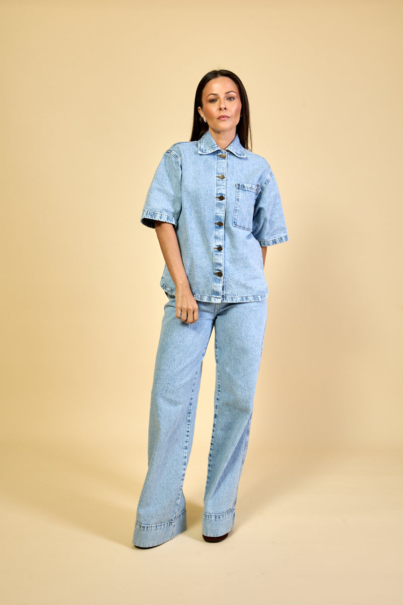 Camisa Jeans Claro Feminina Manga Curta Camille