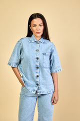Camisa Jeans Claro Feminina Manga Curta Camille