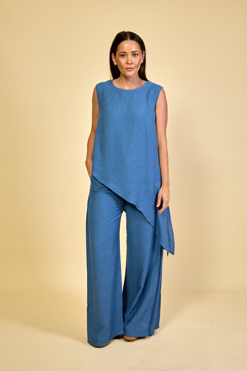 Regata Feminina Assimétrica em Jacquard Marine - Azul