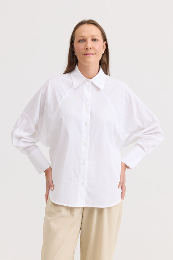 Camisa Social em Tricoline Branca Flora