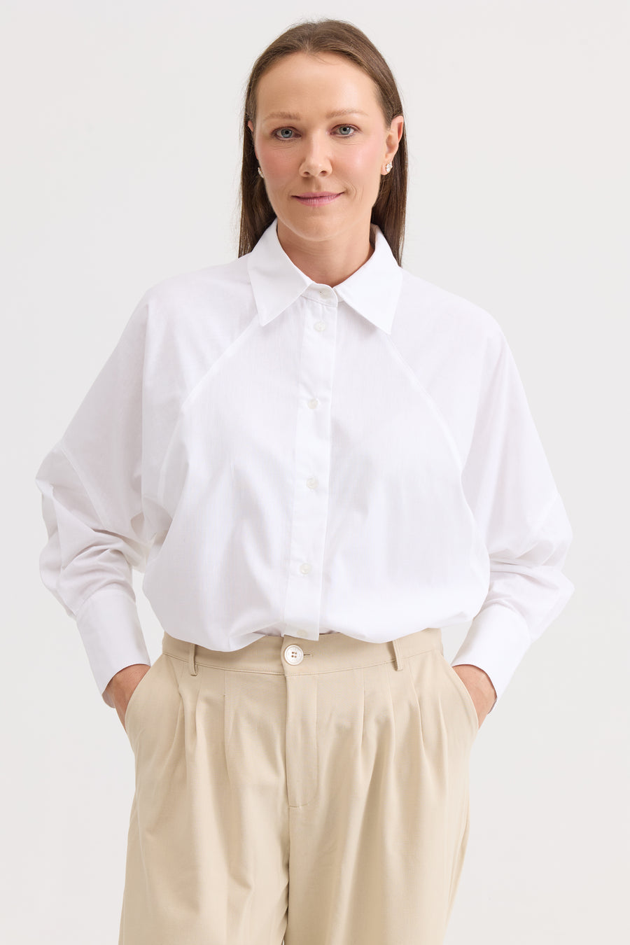 Camisa Social em Tricoline Branca Flora