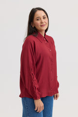 Camisa Feminina Drapeada Dalila - Vinho