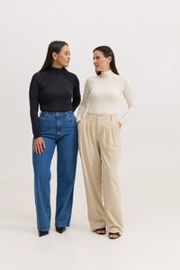 Blusa Manga Longa Gola Alta Malha Modal Melissa - Preta