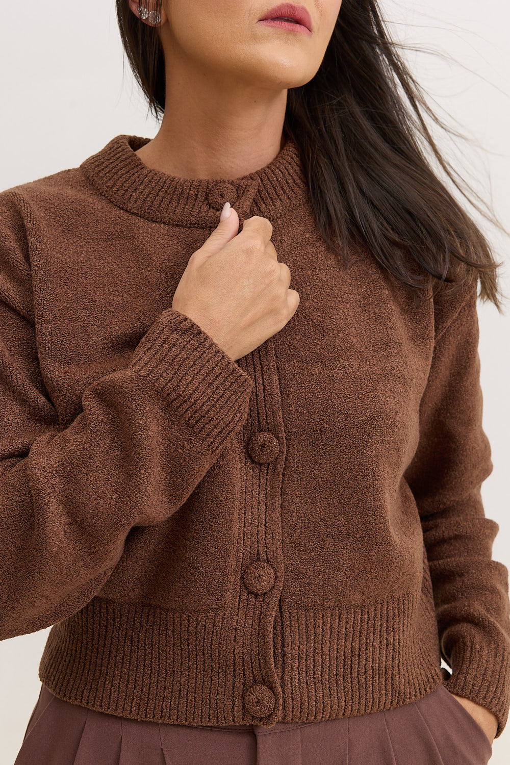 Casaco de Tricot com botões Feminino Charlotte - Marrom