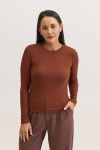 Blusa Feminina em Malha de Viscose Manga Longa Adriana - Marrom