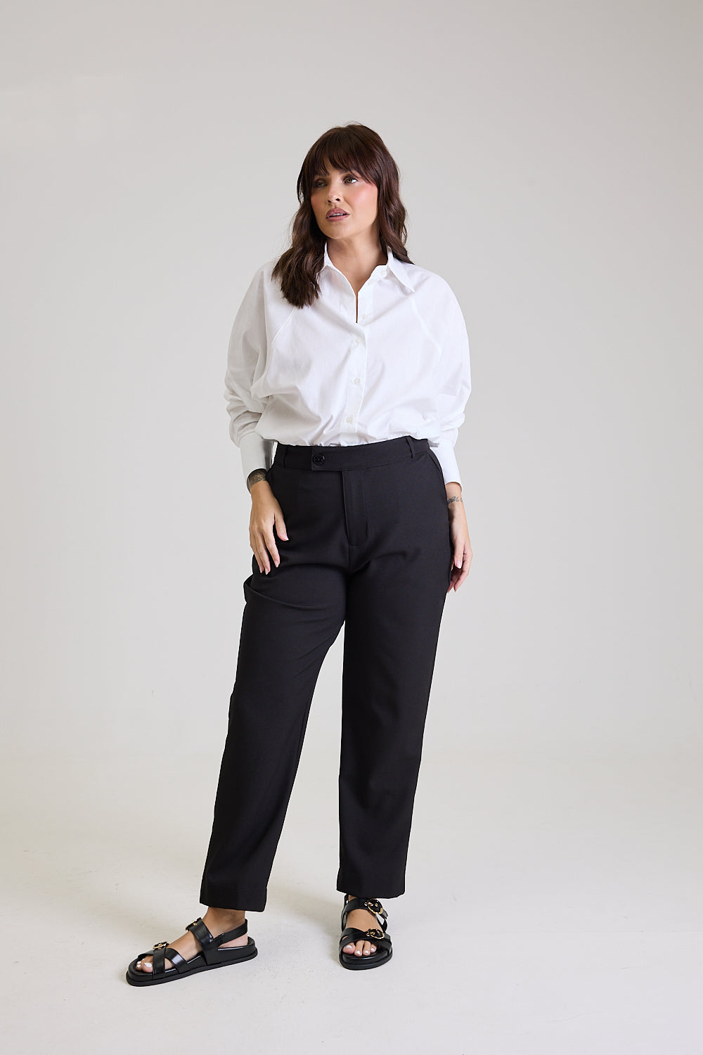 Calça Alfaiataria Feminina Preta Eliana