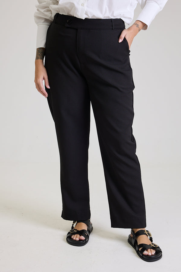 Calça Alfaiataria Feminina Preta Eliana
