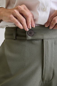 Calça Alfaiataria Feminina Eliana - Verde Oliva