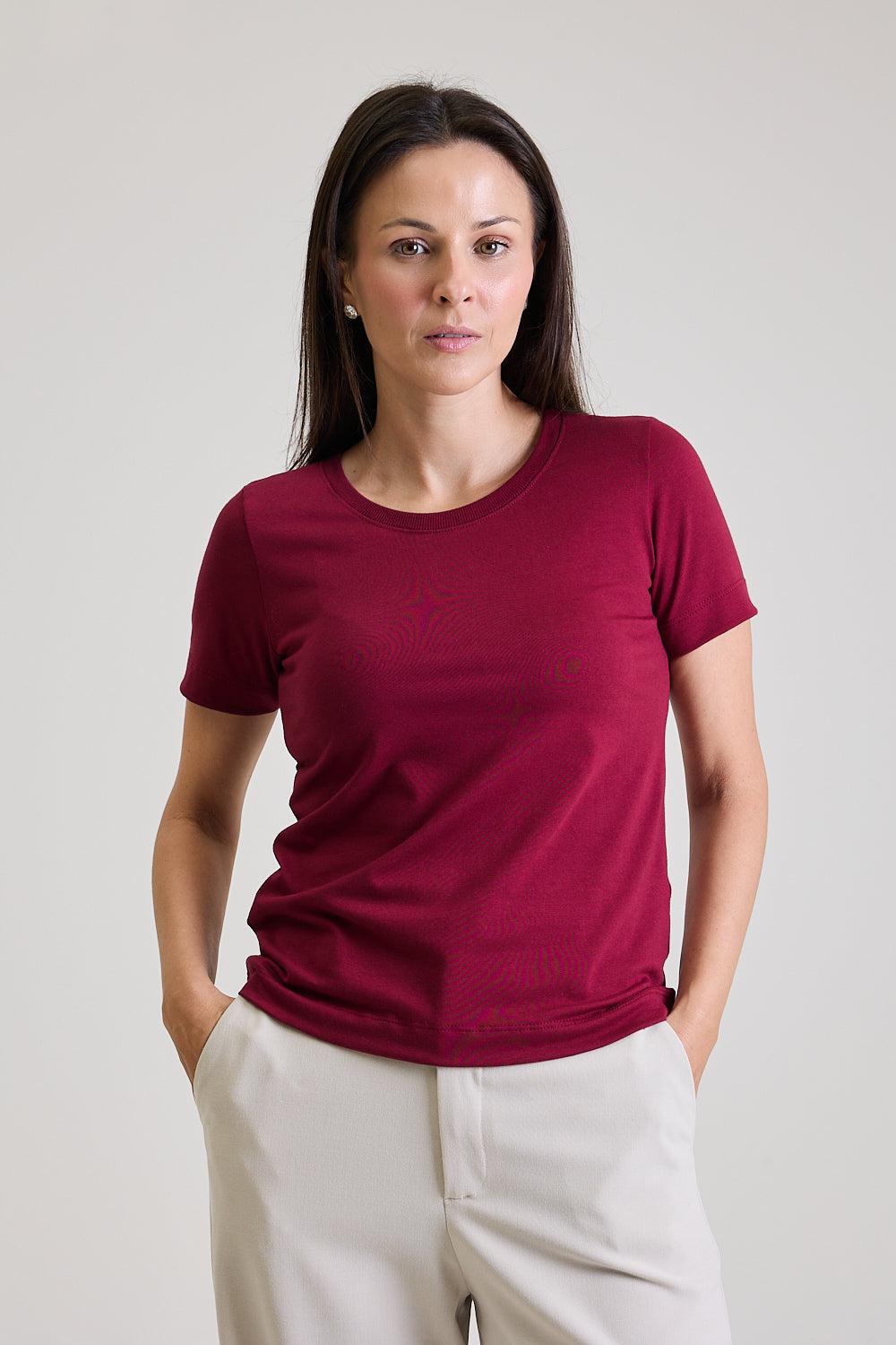 T-shirt Feminina Algodão com Elastano Nina - Vinho