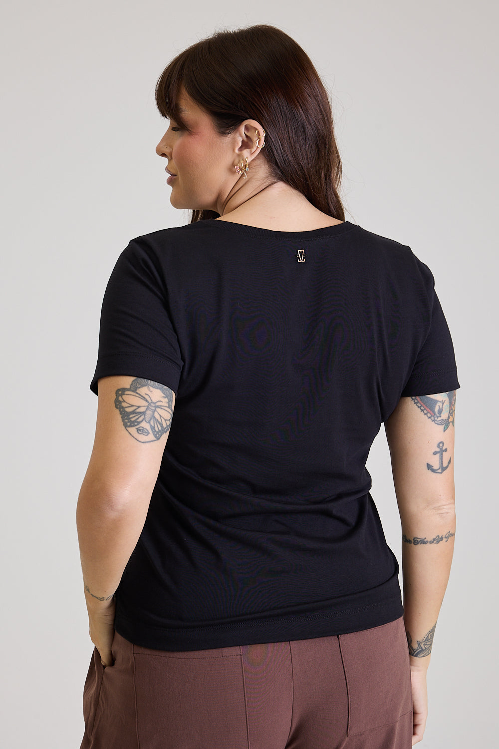 T-shirt Feminina Algodão com Elastano Nina - Preto