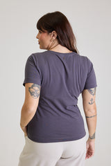 T-shirt Feminina Algodão com Elastano Nina - Cinza Escuro