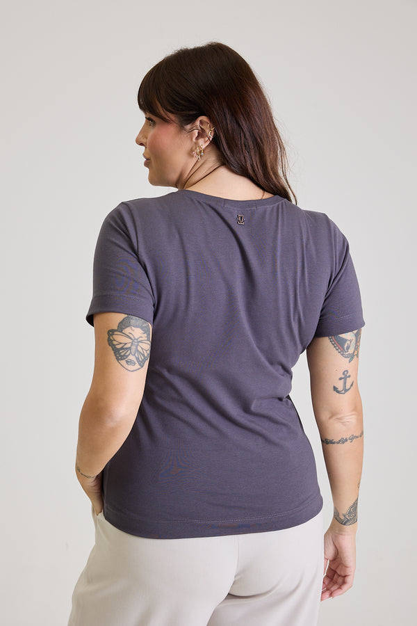 T-shirt Feminina Algodão com Elastano Nina - Cinza Escuro