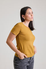 T-shirt Feminina Algodão com Elastano Nina - Mostarda