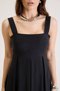 Vestido Longo Em Viscose Elise - Preto