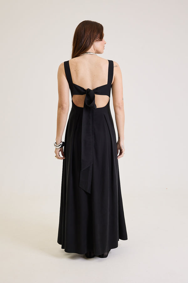 Vestido Longo Em Viscose Elise - Preto