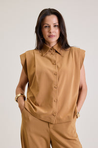 Camisa Sem Manga Feminina Com Pregas Louise - Caramelo