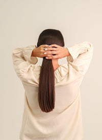 Camisa com Babados Manga Longa Betina - Bege