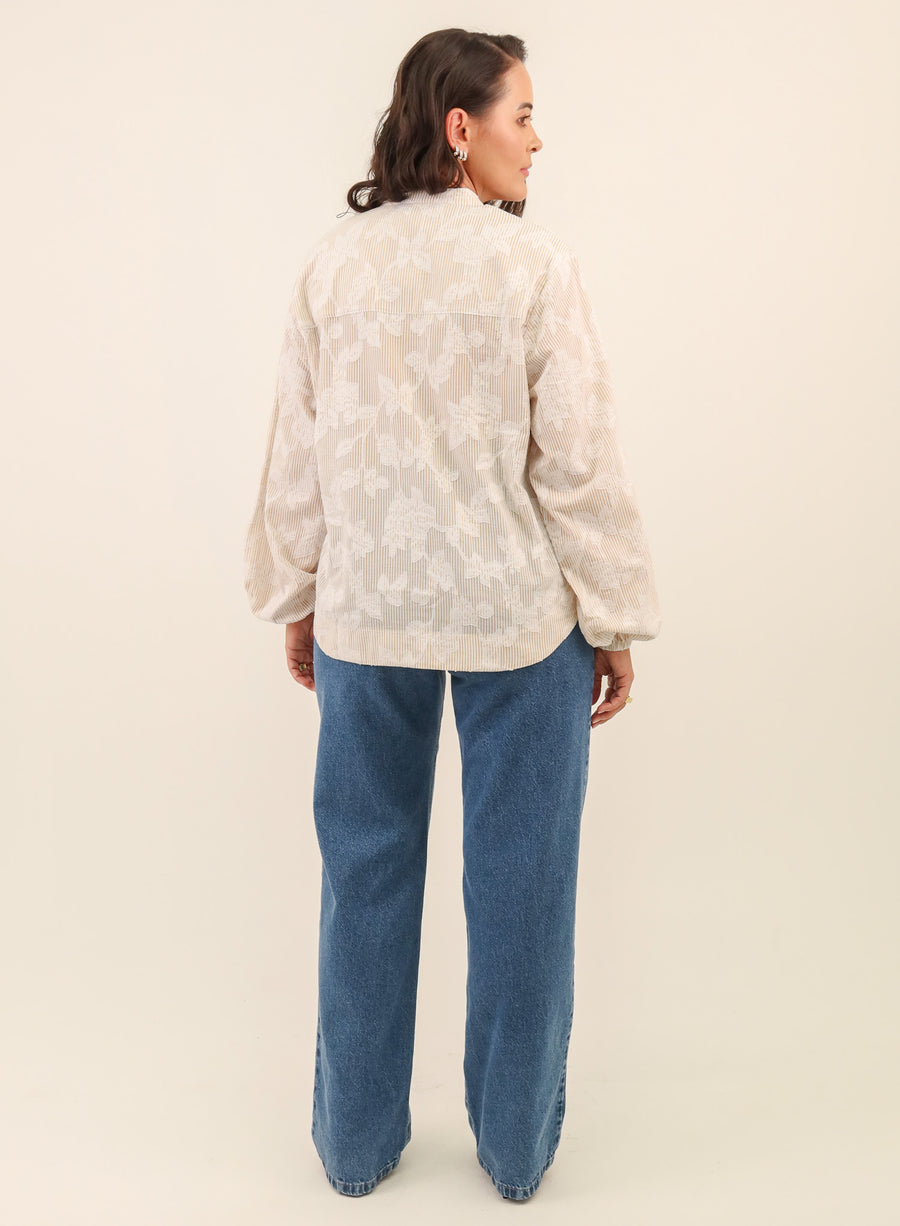 Camisa em Jacquard Listrado Manga Longa Dara - Bege