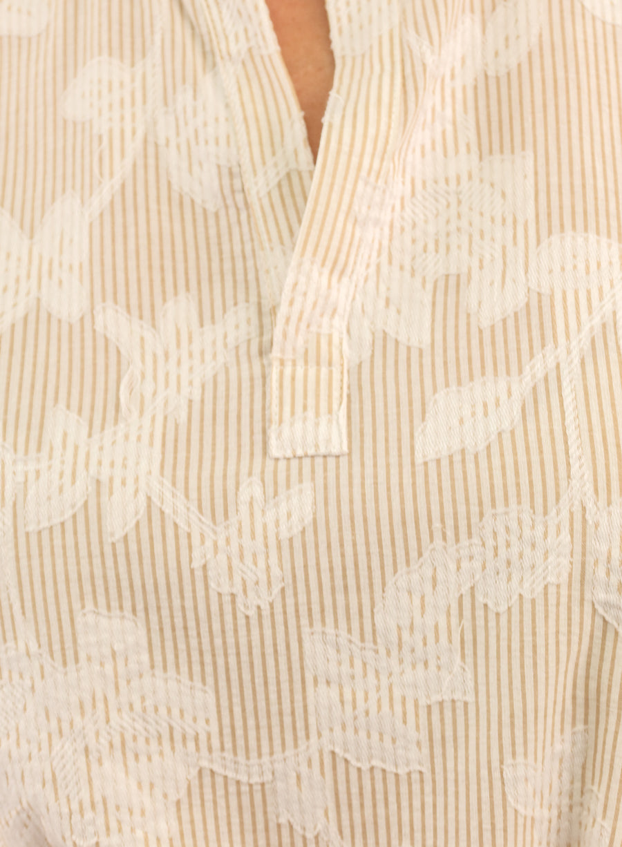 Camisa em Jacquard Listrado Manga Longa Dara - Bege