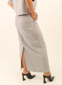 Saia Midi Viscose Mavie - Cinza Médio